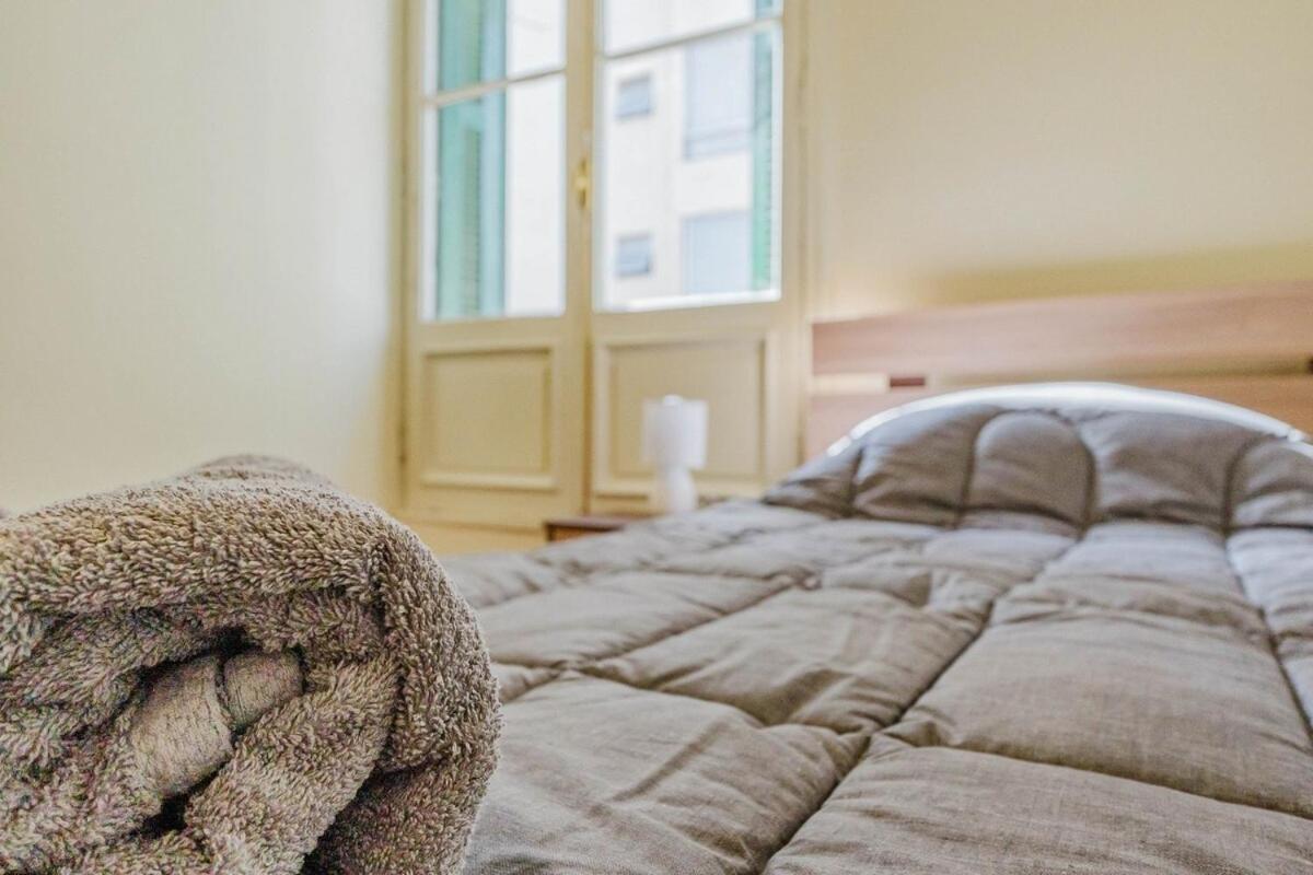 Apartamento Amplio Departamento En Condes - Metro Escuela Militar *