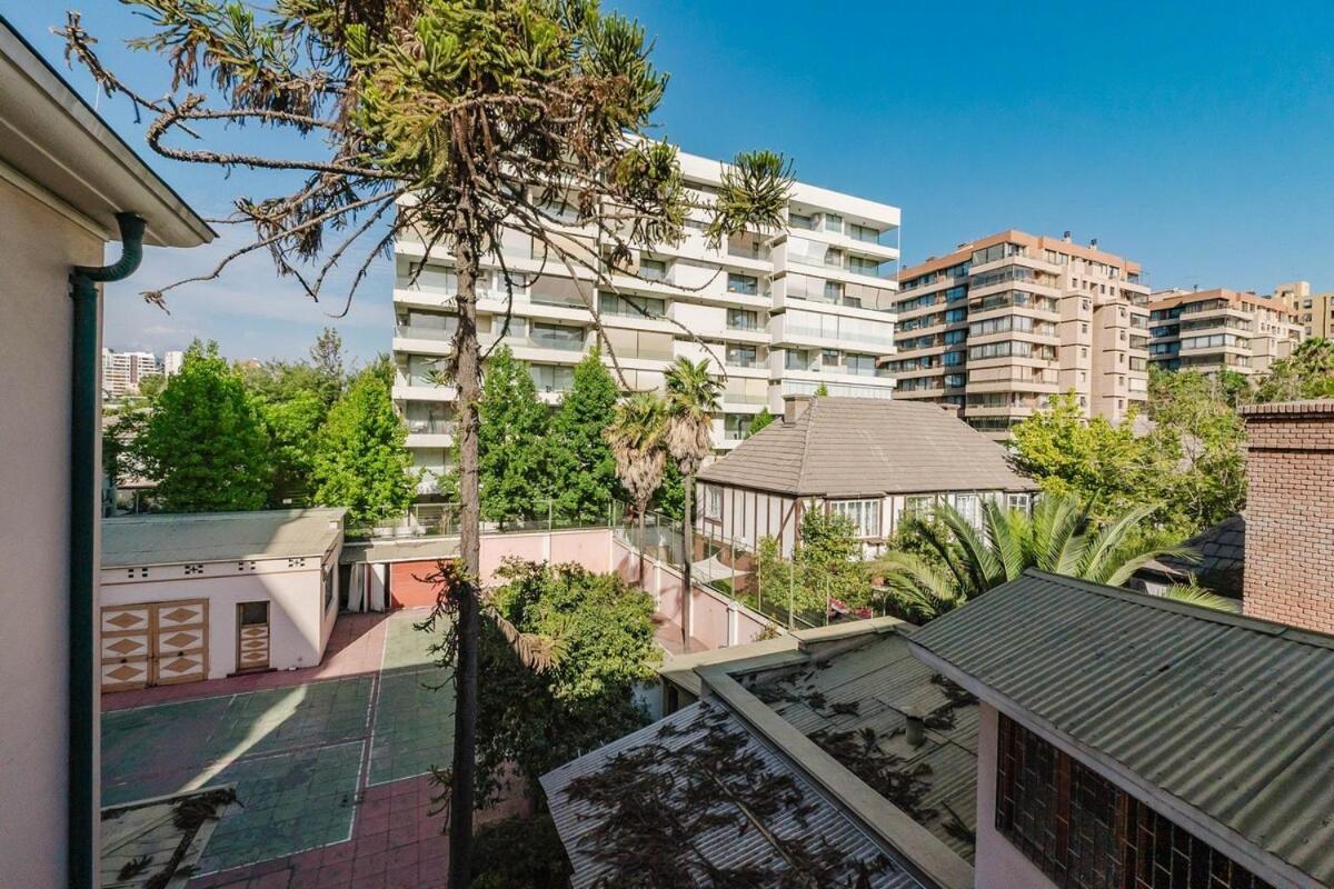 Amplio Departamento En Condes - Metro Escuela Militar Apartamento